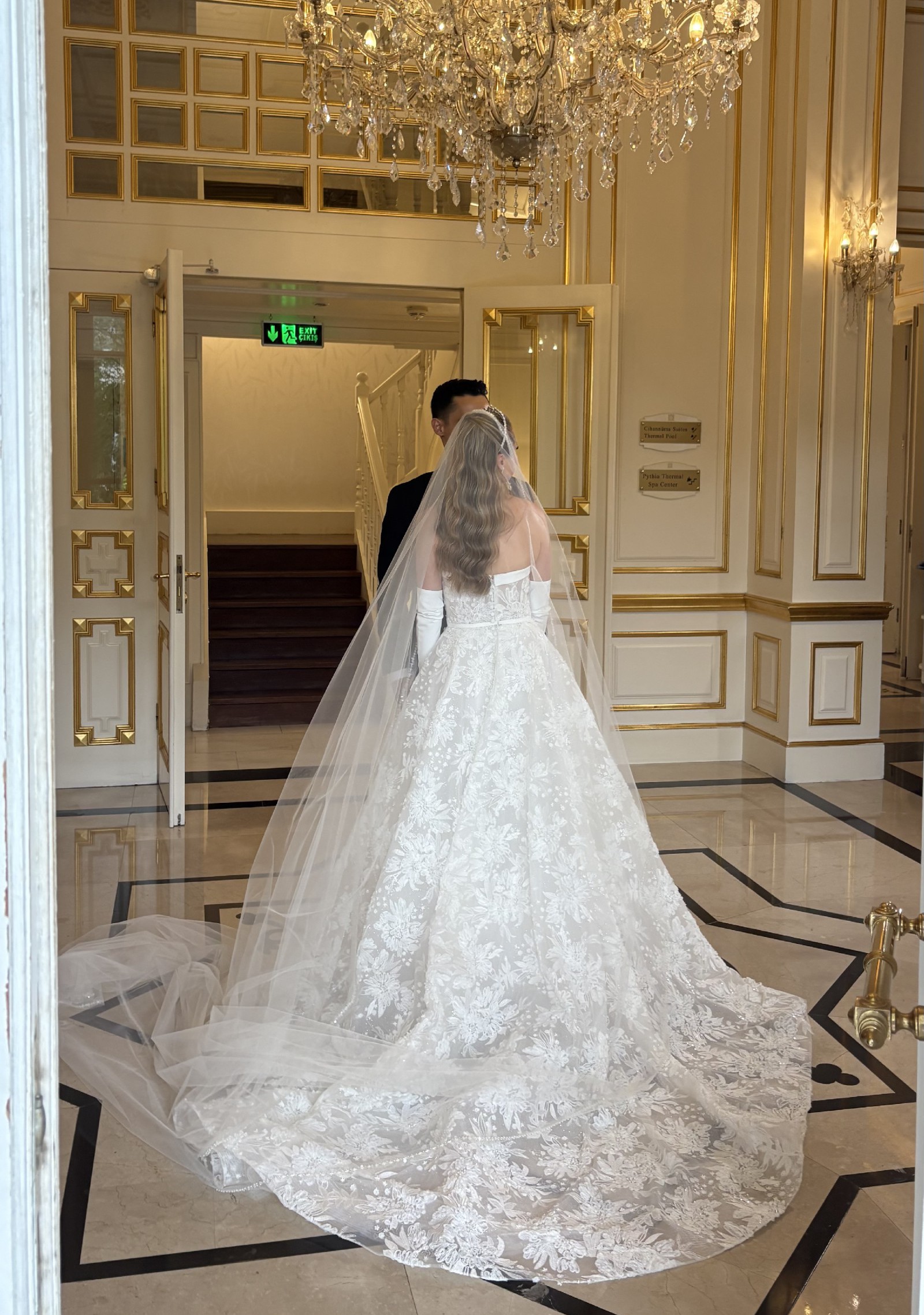 Vakko, Wedding Dress