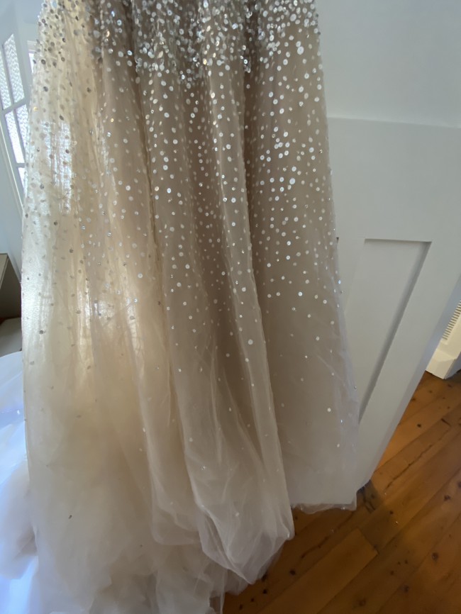 Monique Lhuillier Celebration dress Preowned Wedding Dress Save 62% ...