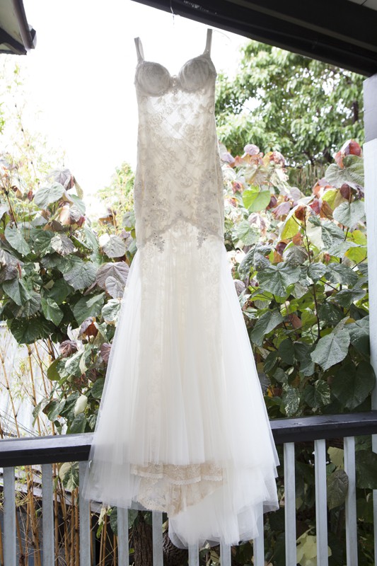 galia lahav still white