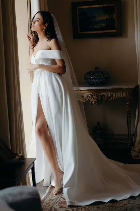 Hera Couture Francois Preowned Wedding Dress Save 50% - Stillwhite