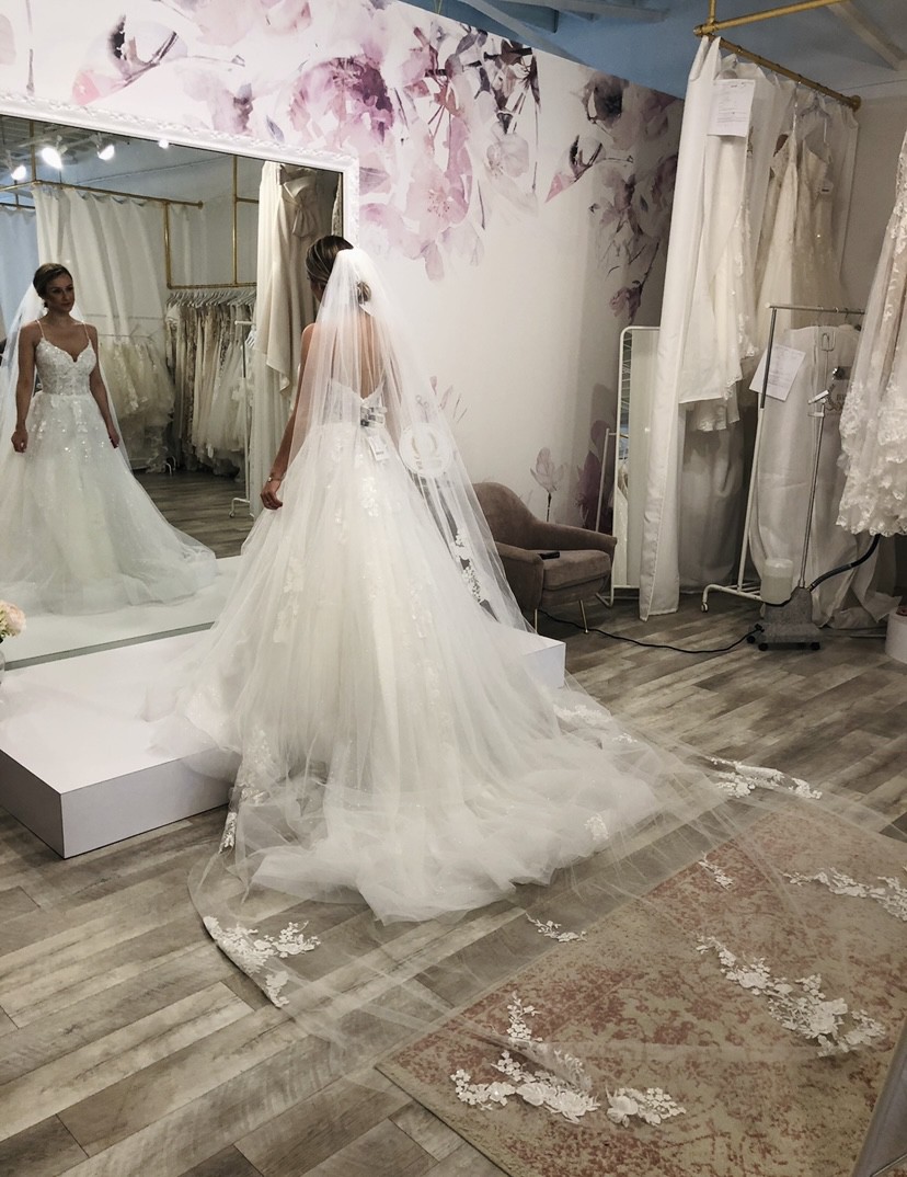Symphony Bridal Pearl Veil Cathedral Length Wedding Dress Save 43% -  Stillwhite