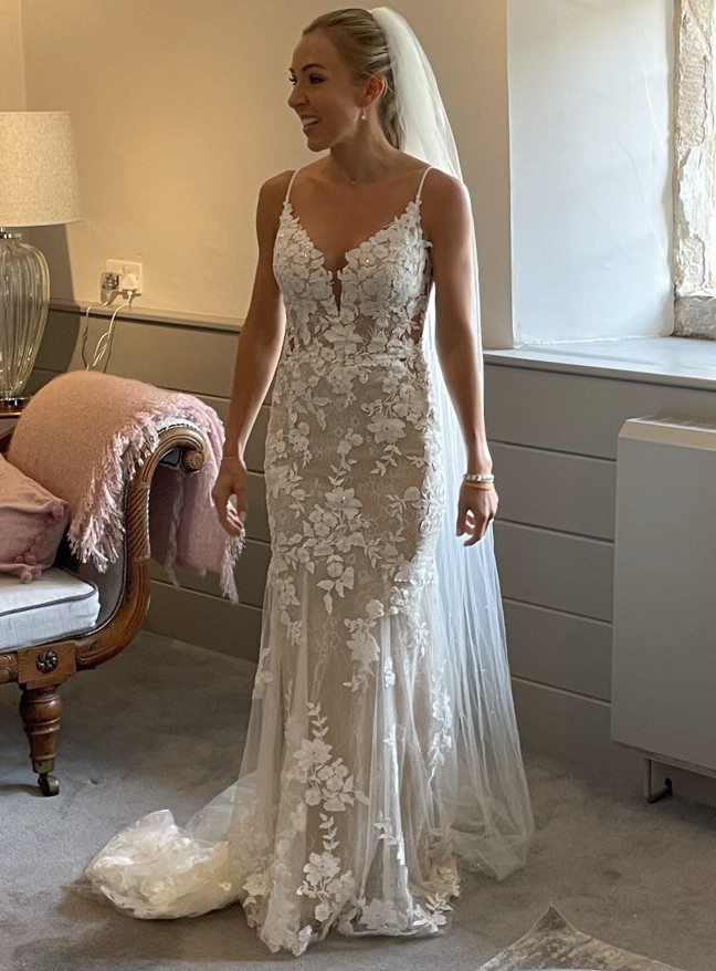 Enzoani Wedding Dress Save 50 Stillwhite