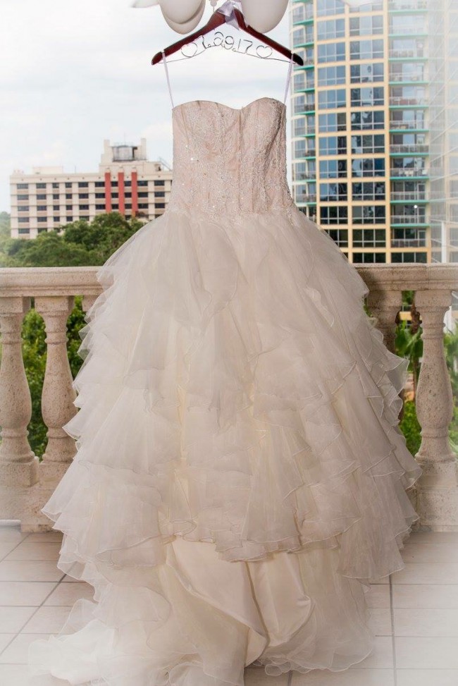 Oleg Cassini Strapless Ruffled Skirt Wedding Dress Second Hand Wedding Dress Save 45 Stillwhite 1628