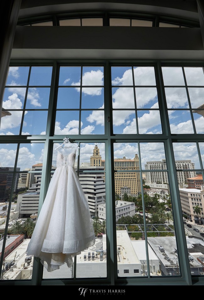 L'Amour Calla Blanche Preloved Wedding Dress Save 50% ...