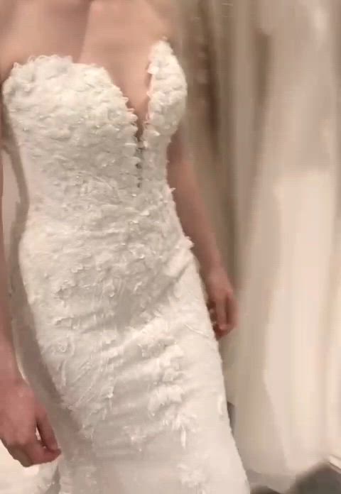 Pronovias, Aethra
