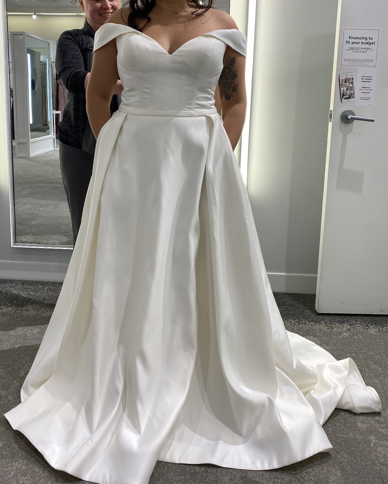 David's Bridal Collection 9WG3979 New Wedding Dress Save 33% - Stillwhite