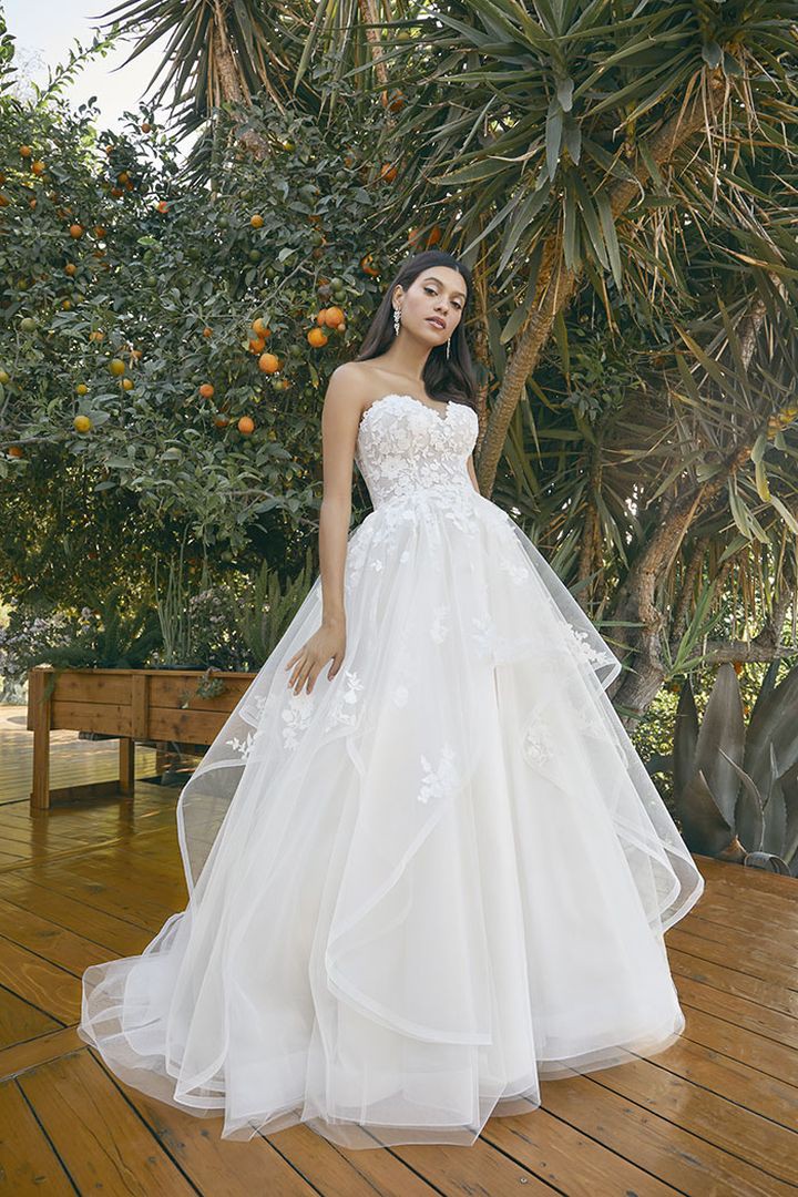 Champagne Wedding Dress Casablanca