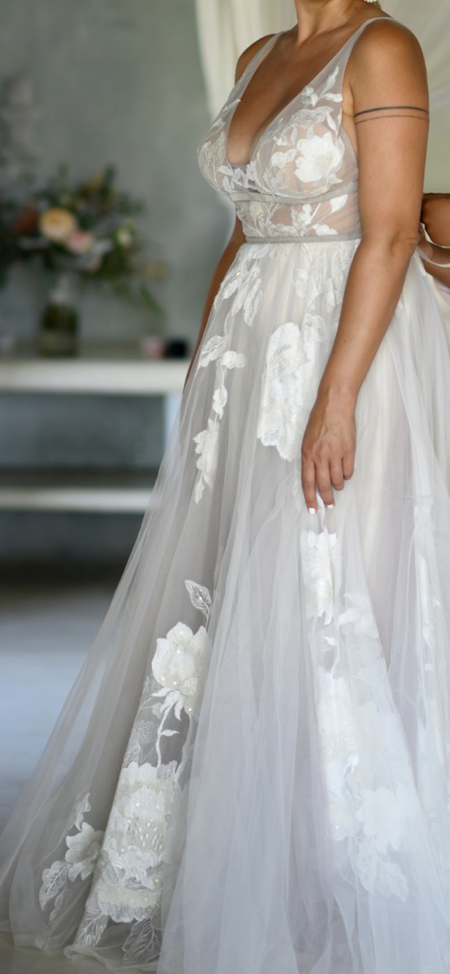 galatea willowby ivory