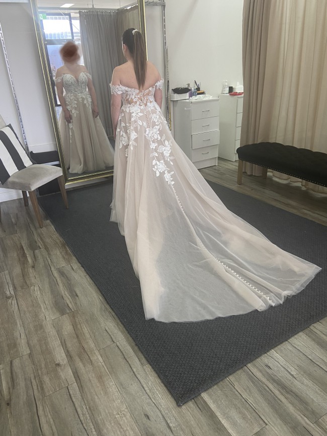 Allure Romance 3500 Wedding Dress Save 60% - Stillwhite