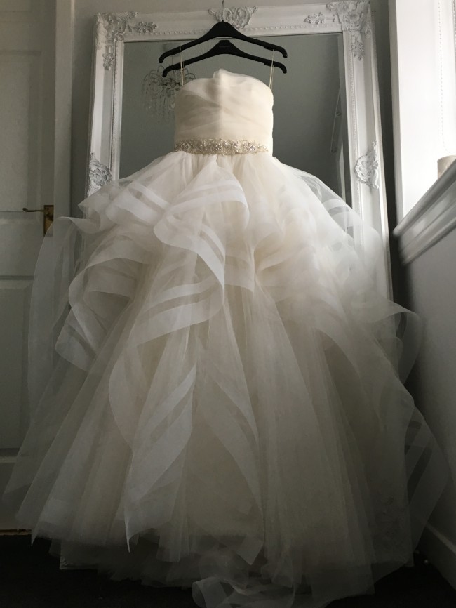 Reem Acra I m Romantic Sample Wedding Dress on Sale 85