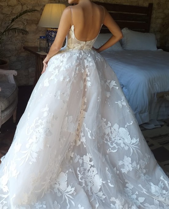 Monique Lhuillier Maeve Lace Dress Used Wedding Dress Save 48% - Stillwhite