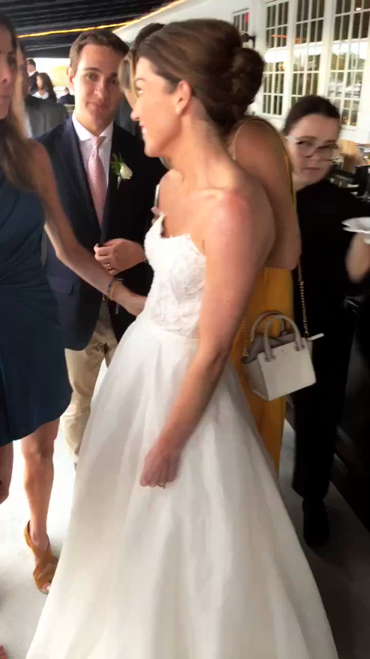 Monique Lhuillier, Custom Made