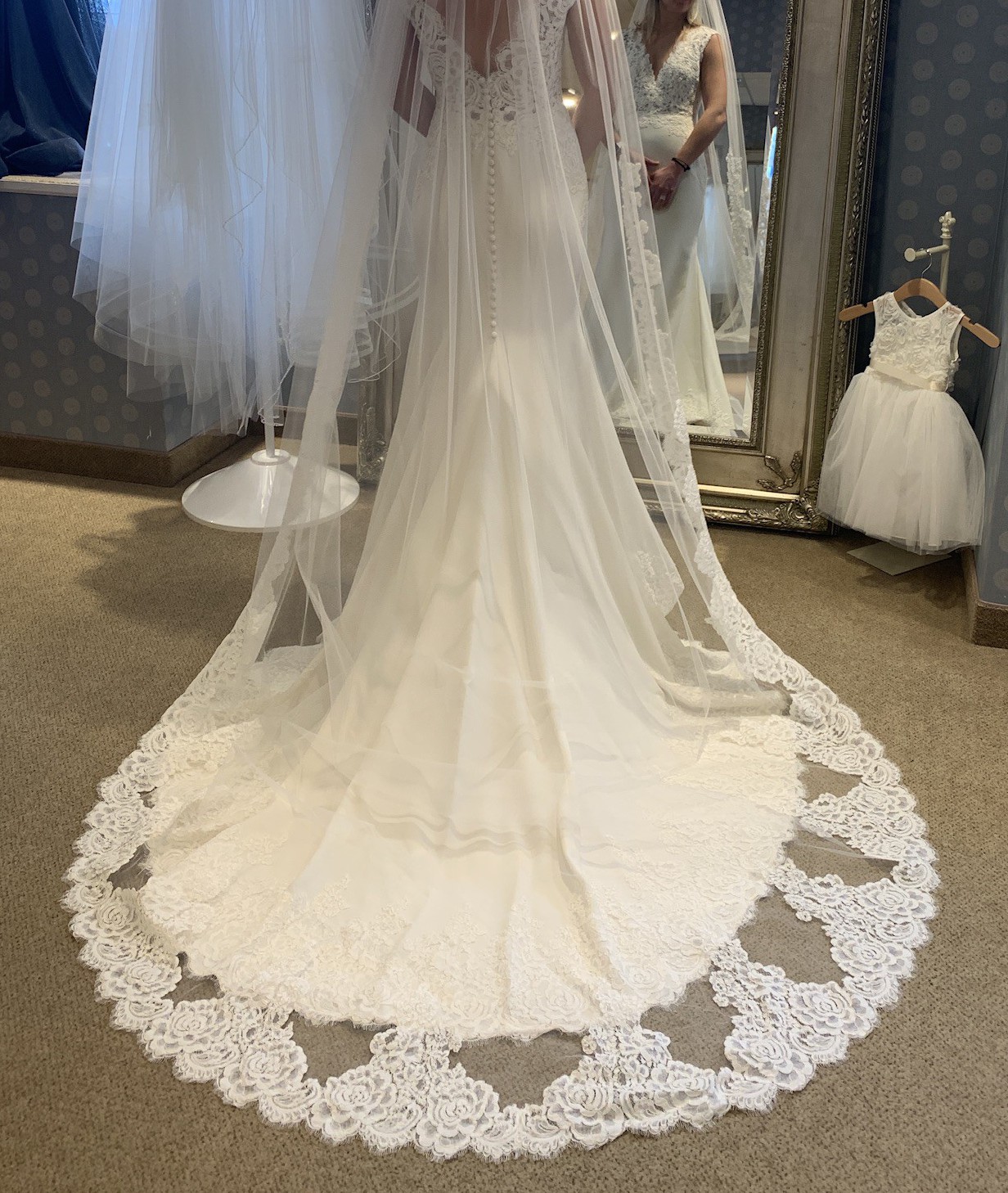 Anne Barge Lana New Wedding Dress Save 66% - Stillwhite