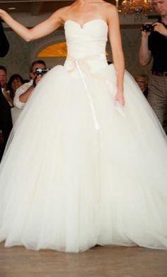 Vera Wang Bride Wars Preowned Wedding Dress On Sale Stillwhite