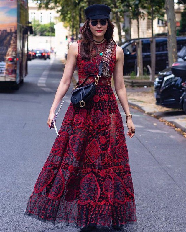 vera wang wedding dress red Vera Wang Crimson Red Wedding Dress