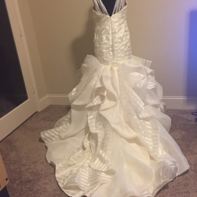 Hayley Paige Used Wedding Dress Save 71% - Stillwhite