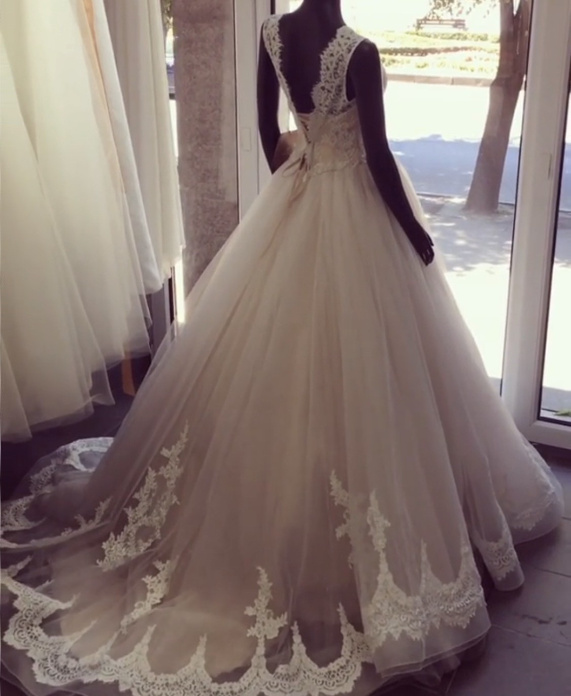 victoria soprano wedding dress price