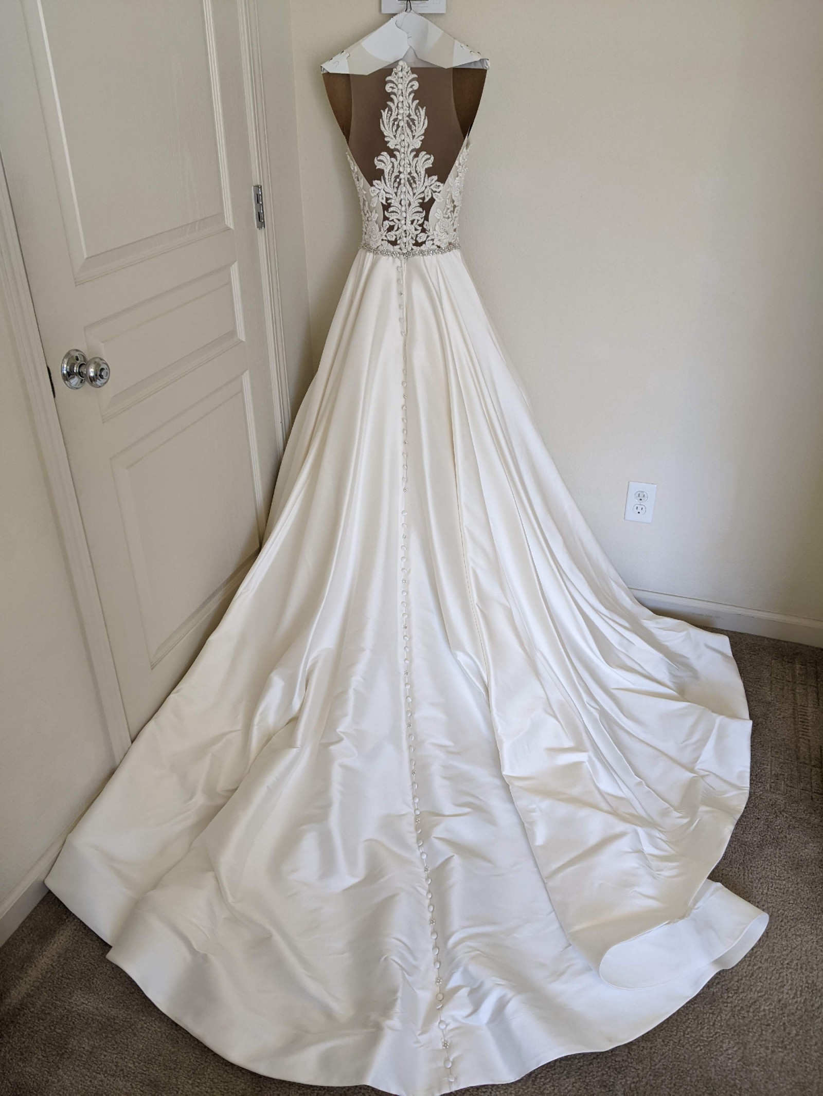 allure bridal 3112