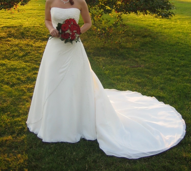 Maggie sottero hotsell martina wedding dress