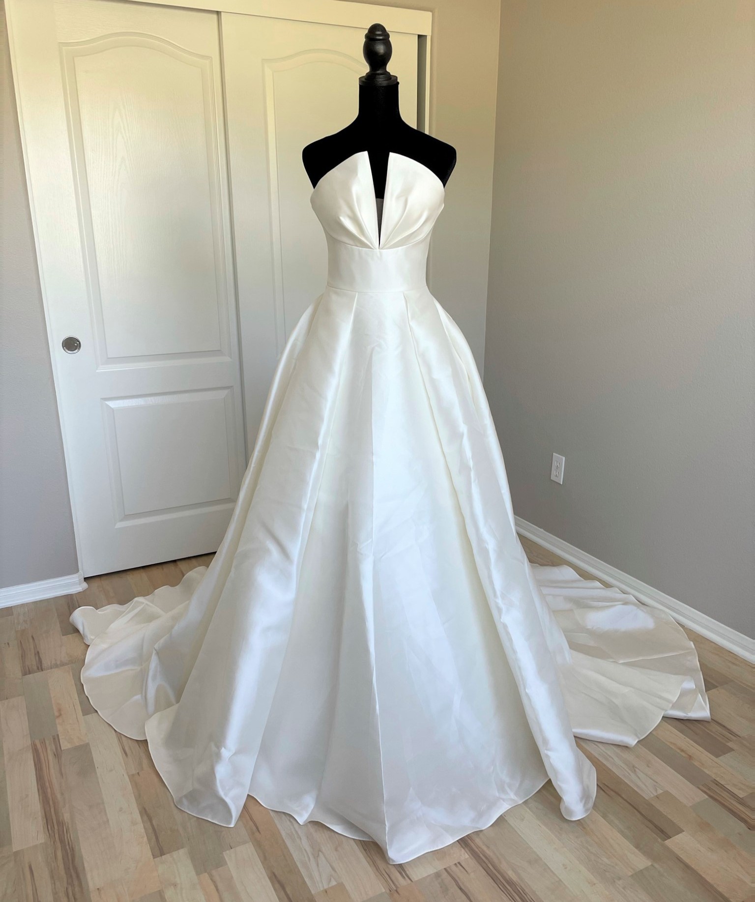 Martina Liana ML 1210 New Wedding Dress Save 27% - Stillwhite