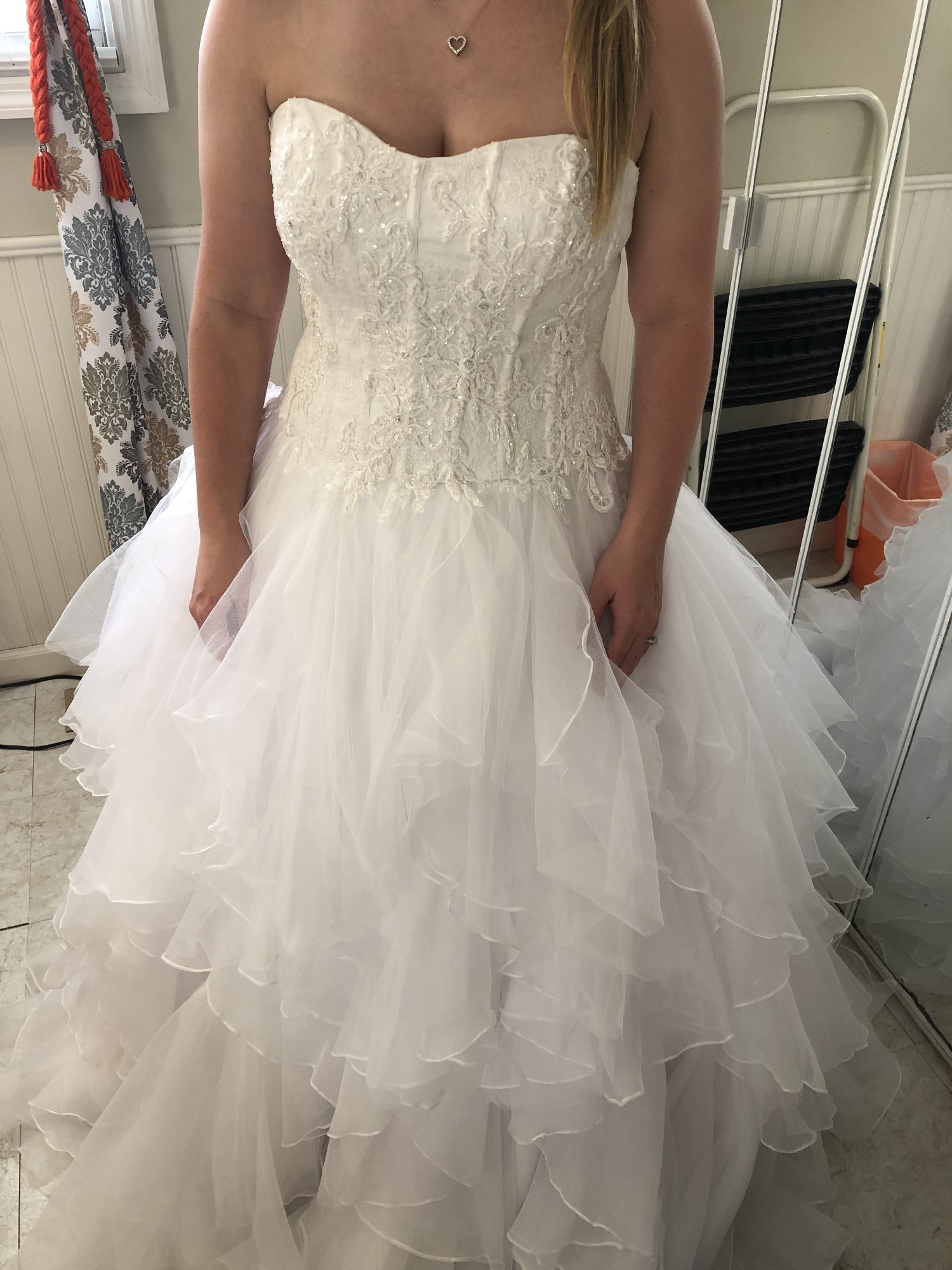 Oleg Cassini Strapless Ruffled Skirt Wedding Dress New Wedding Dress ...
