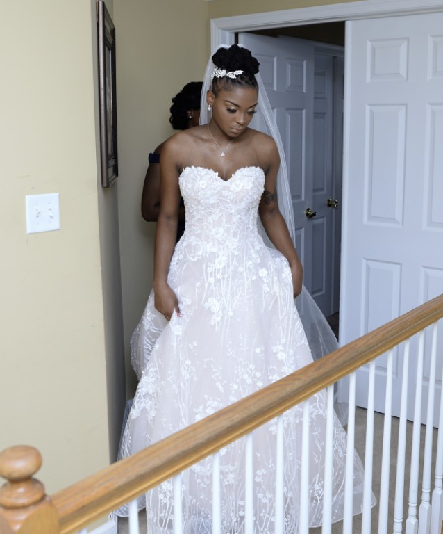 Martin Thornburg Wedding Dress 122240