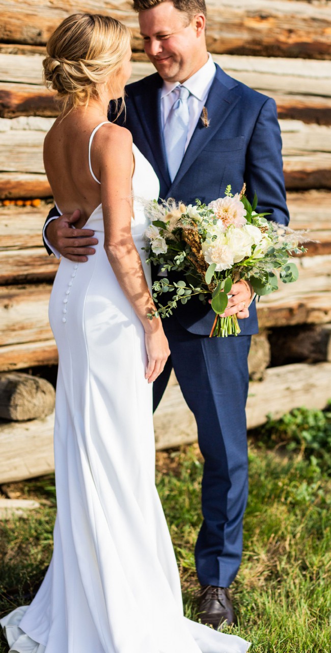 alyssa-kristin-emery-used-wedding-dress-save-57-stillwhite