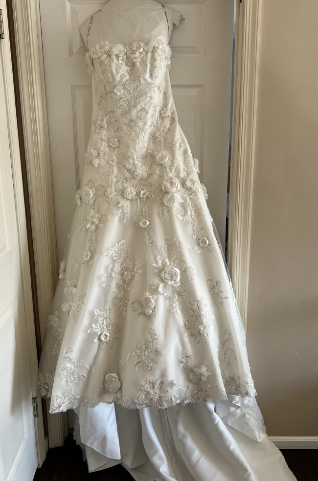 Maggie Sottero Rihanna Royals