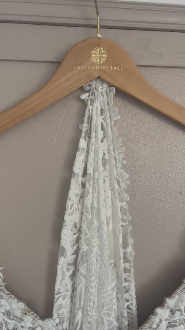 grace loves lace sol
