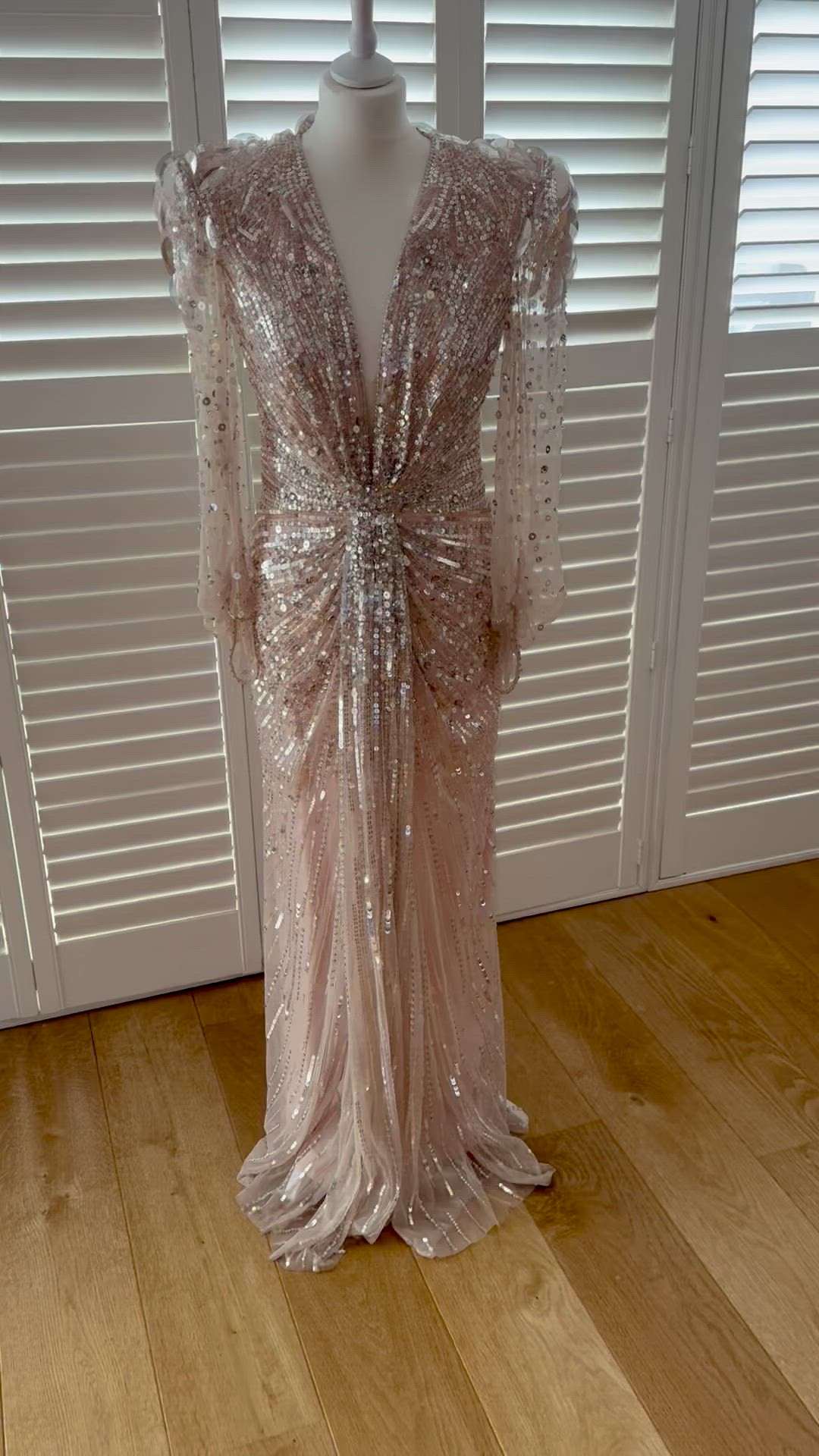 Jenny Packham, XENIA