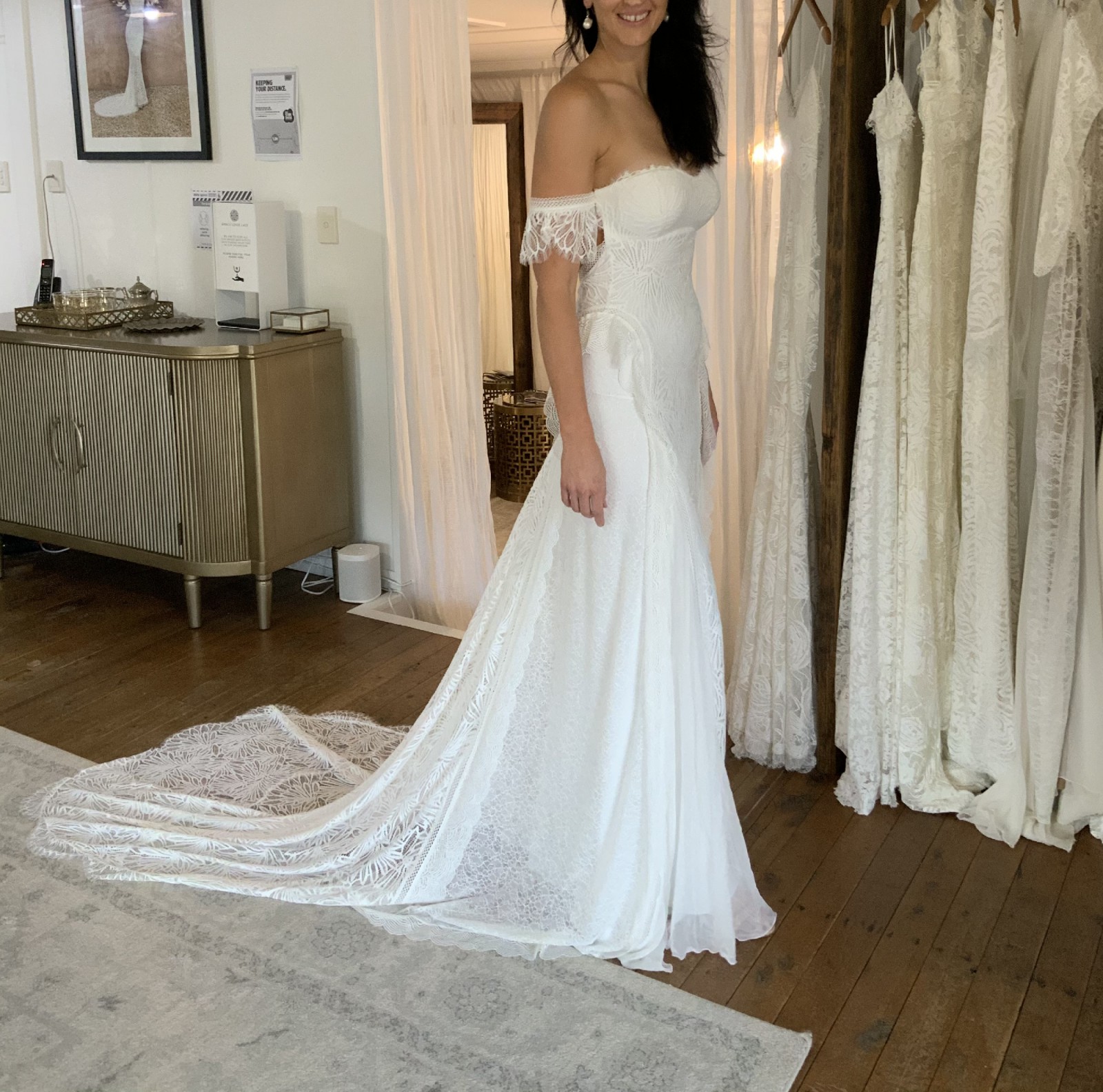 Grace Loves Lace Noah New Wedding Dress Save 15% - Stillwhite
