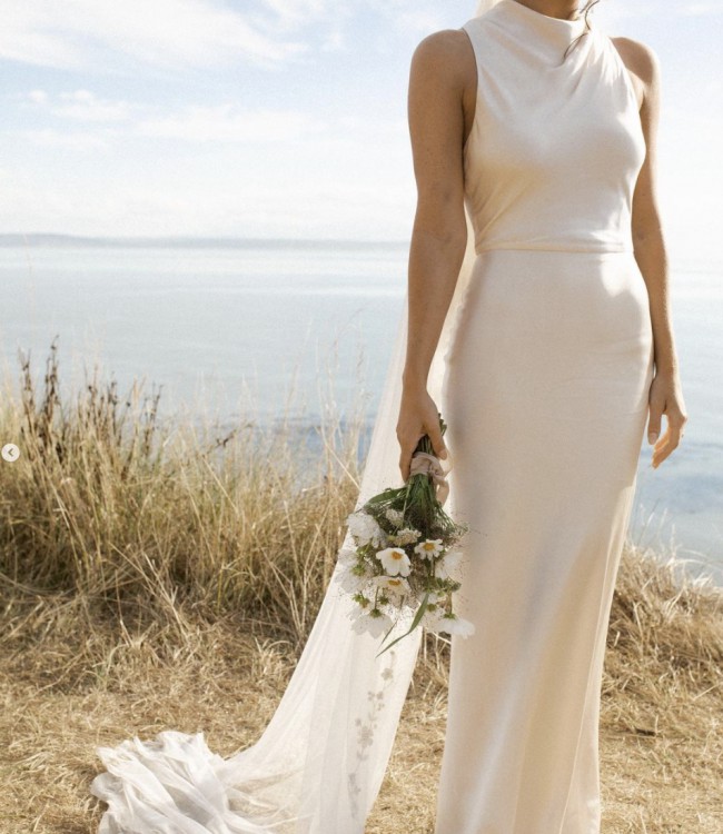 la lune high neck maxi dress cream Shona Joy La Lune High Neck Twist Maxi Dress Cream Size AU 10
