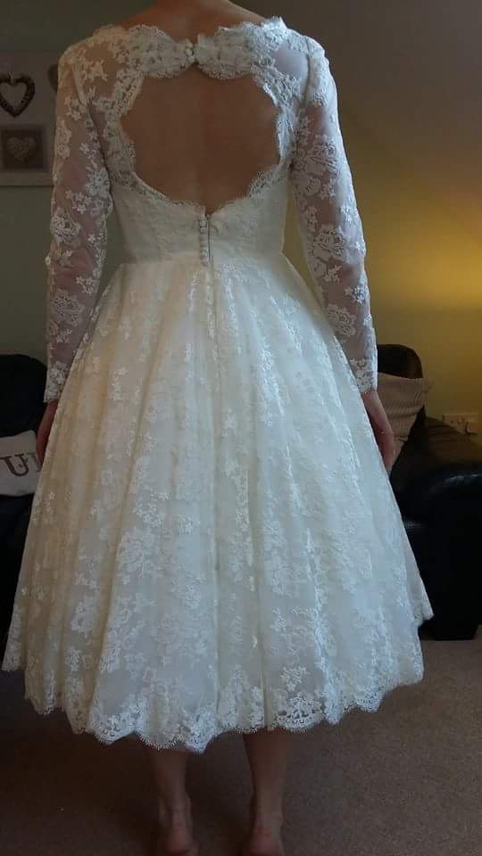 what do i wear to an outdoor wedding