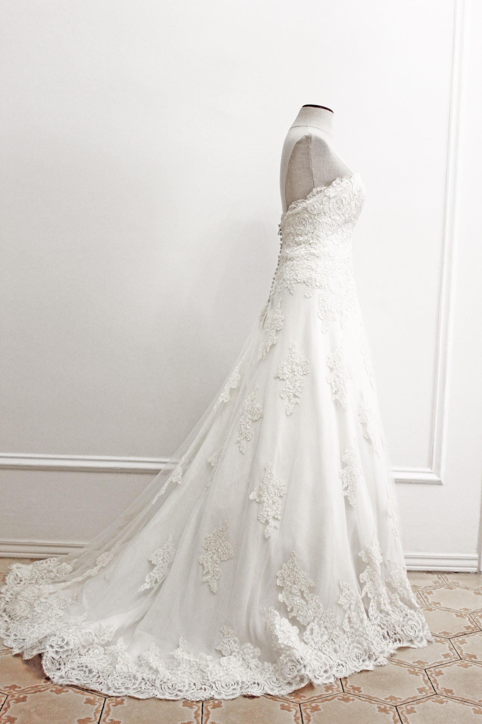 Anne Barge Betrothed gown New Wedding Dress Save 58% - Stillwhite