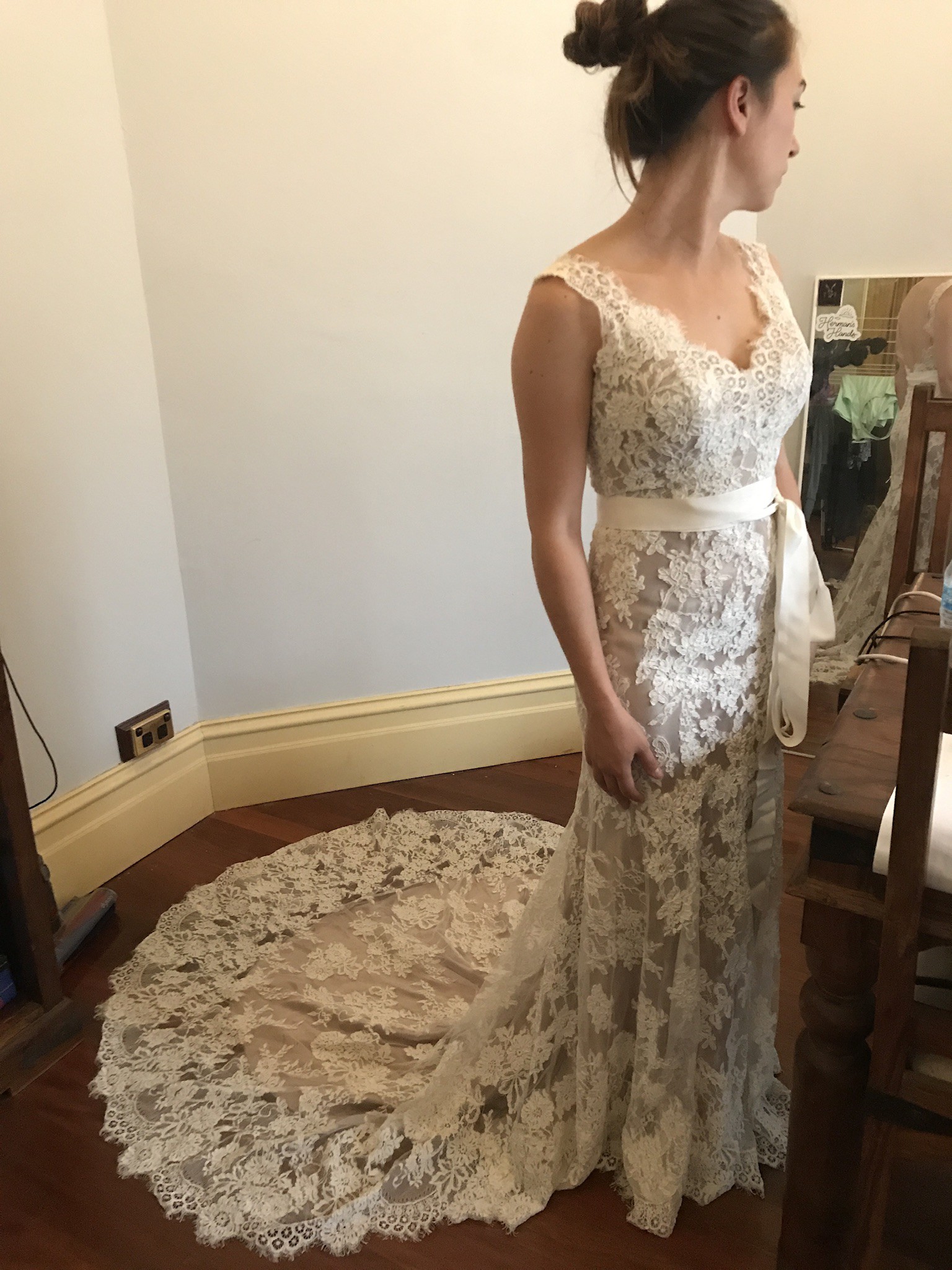 Essense of Australia Lace and Lustre Satin Gown Preloved Wedding Dress ...