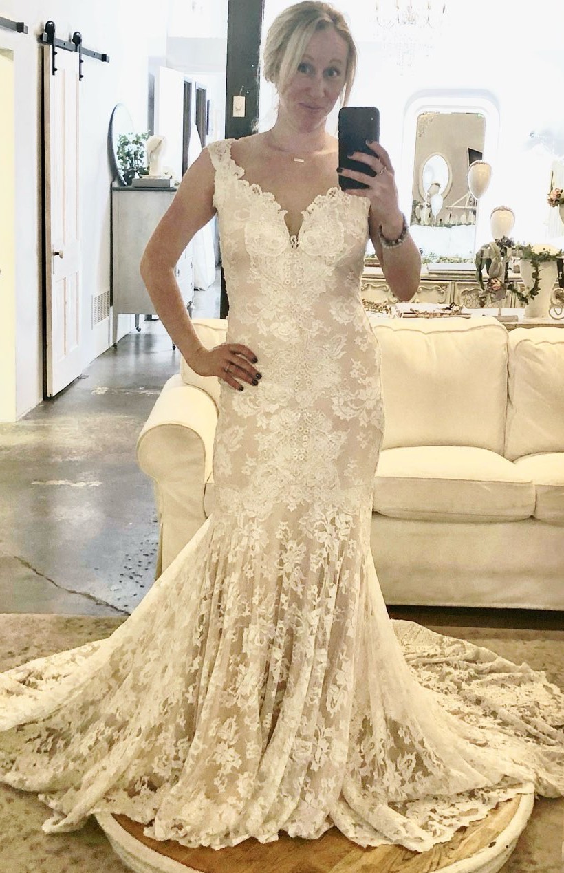 Olvi's Lace, 2294 New Wedding Dress Save 57% - Stillwhite Olvi's Lace, 2294 New Wedding Dress Save 57% - Stillwhite