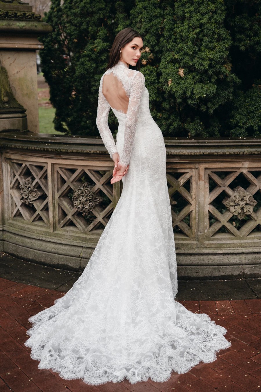 Monique Lhuillier Monique Lhuillier