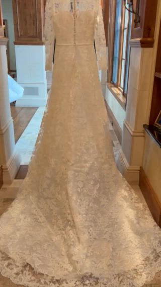 Sareh Nouri, Fit For A Queen