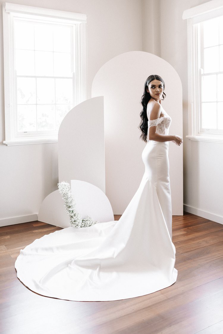 ELYSIAN BRIDAL GROWN