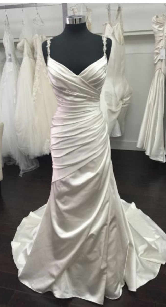 Pronovias Prunella Sample Wedding Dress Save 82% - Stillwhite