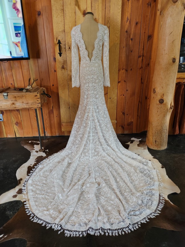 Calla Blanche Sample Wedding Dress Save 93 Stillwhite