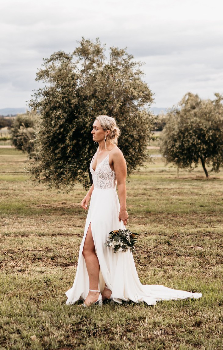 Scout Bridal Golden Used Wedding Dress Save 62% - Stillwhite