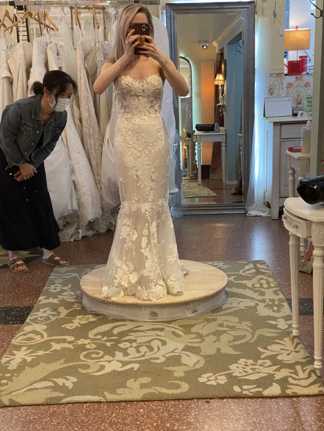 mira zwillinger sample sale