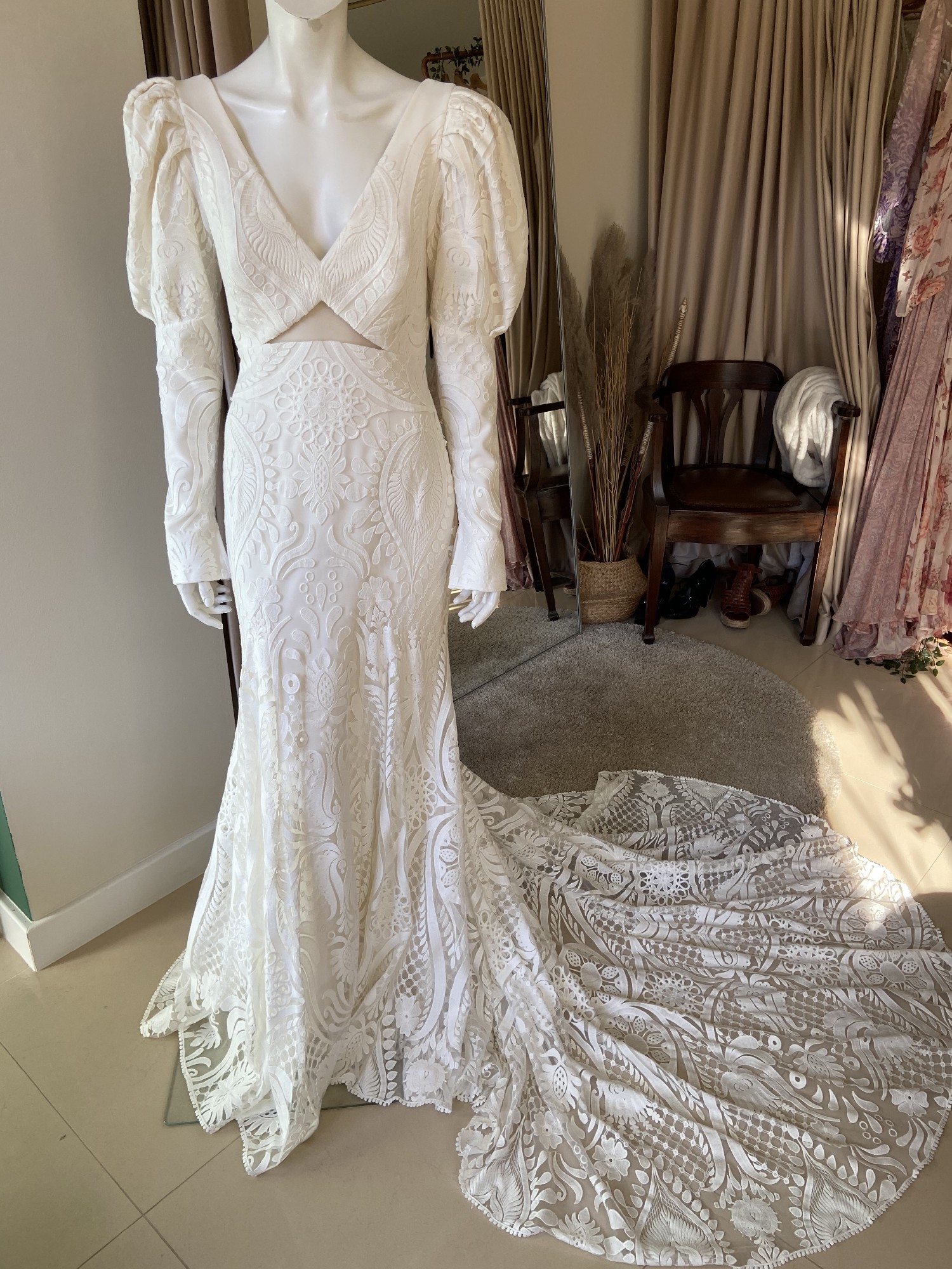 Rue De Seine NORI Sample Wedding Dress ...