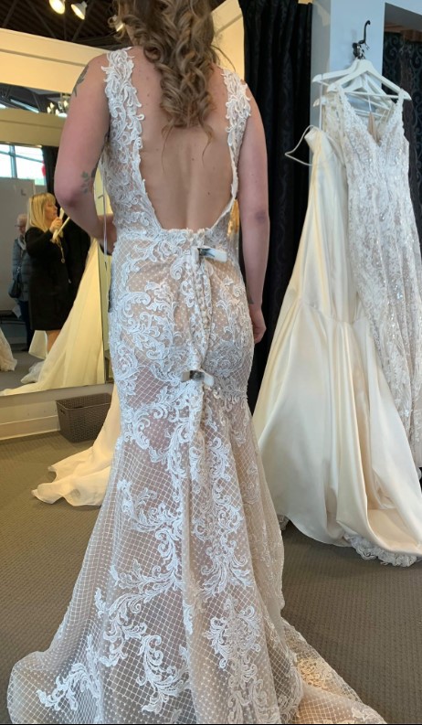 maggie sottero hailey