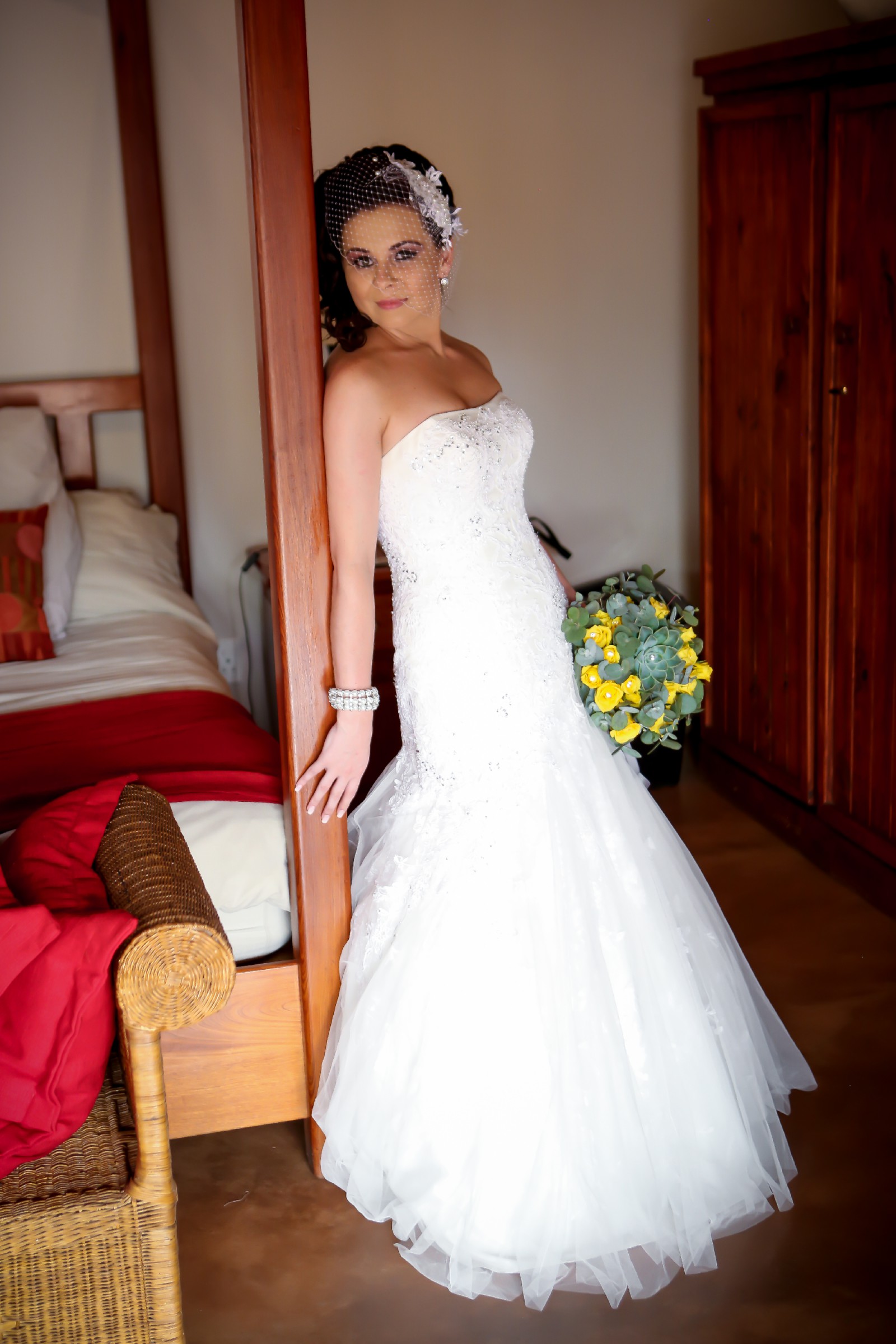 Bride & Co Used Wedding Dress Save 86% - Stillwhite