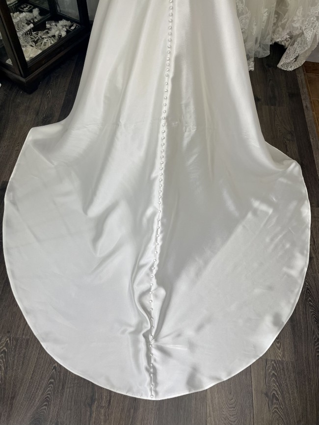 Maggie Sottero Yara Sample Wedding Dress Save 48% - Stillwhite