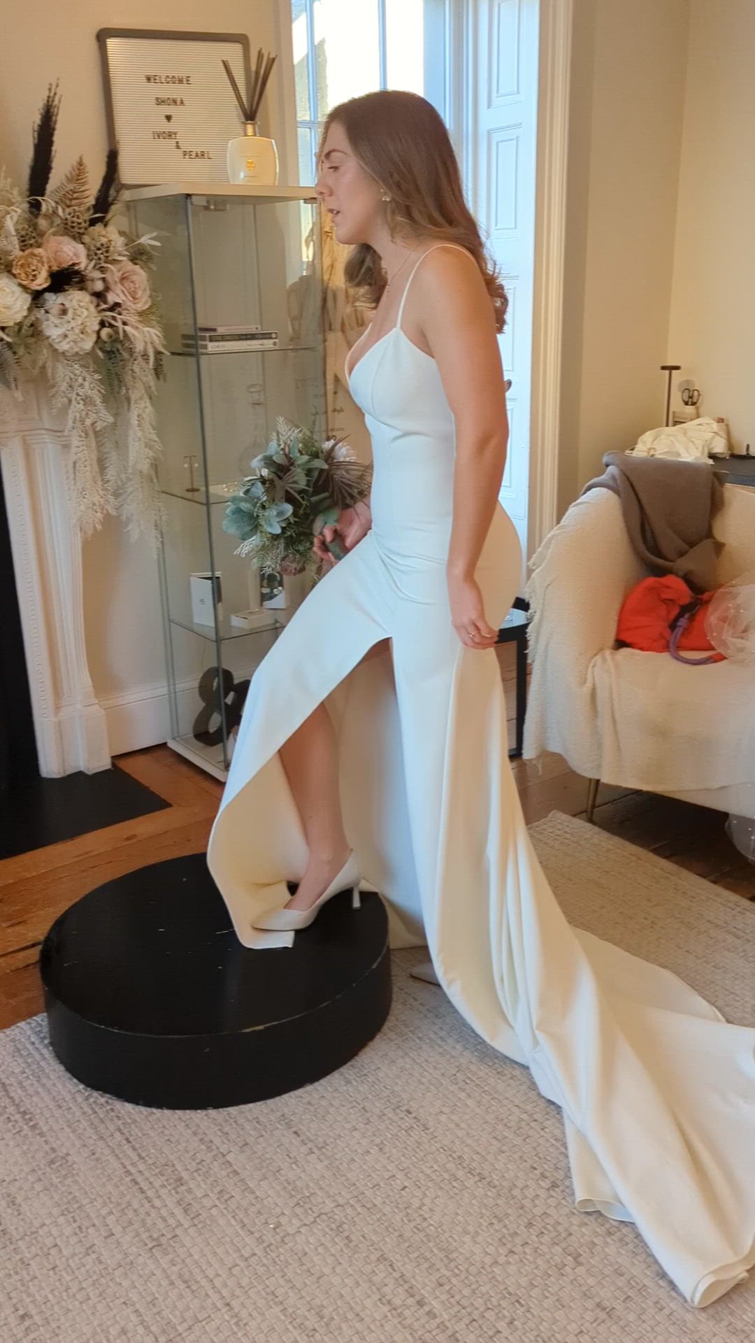 Sarah Seven, Carey