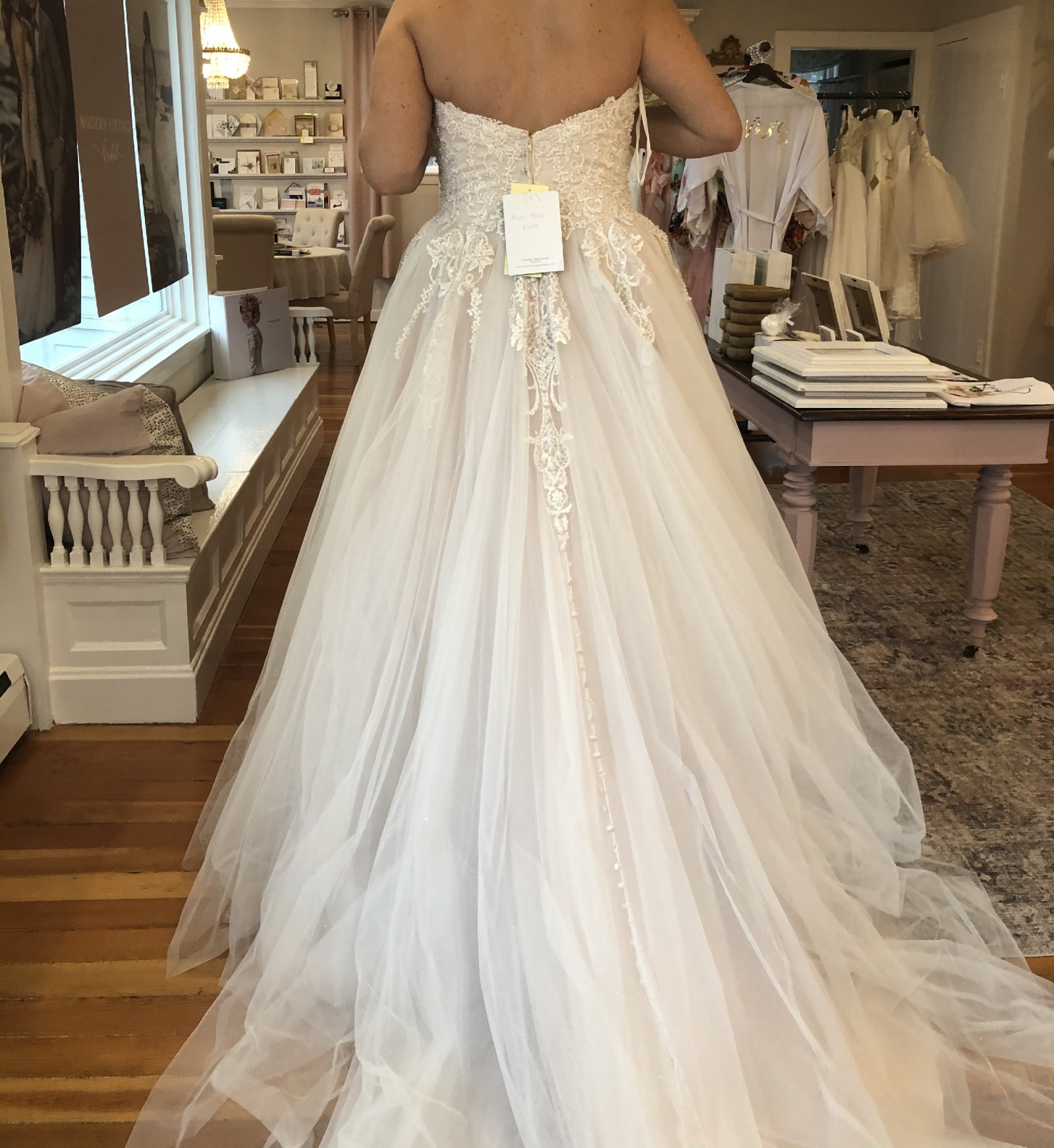 Allure Bridals 9565 Wedding Dress Save 45% - Stillwhite