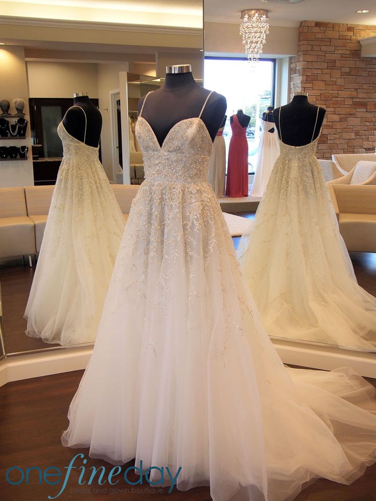  Lazaro  3452 Sample Wedding  Dress  on Sale 63 Off 